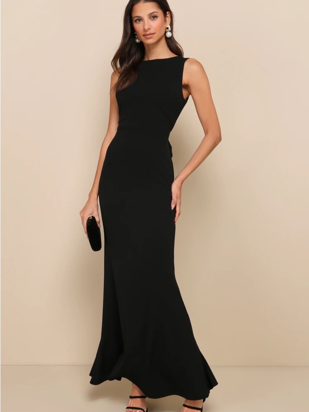 Lulu's Black Sleeveless Maxi Gown